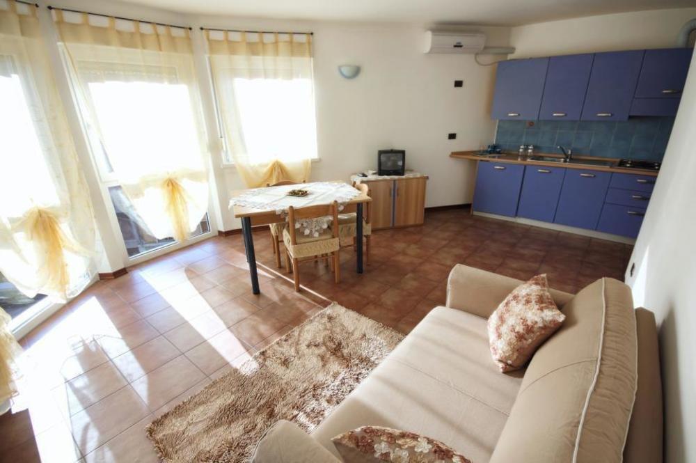 Residence Vivere Astra Trieste Exterior foto